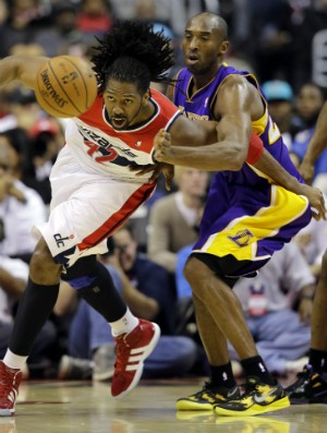 Nenê x Kobe Bryant, Wizards x Lakers - AP (Foto: AP)