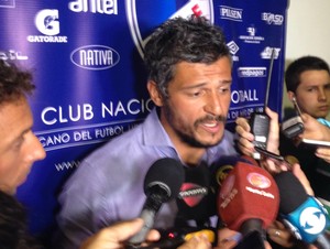 Técnico do Nacional observa Verdão, mas foca evolução do próprio time