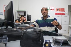 Bujica, ex-Fla, hoje é professor de educação física no Acre (Foto: João Paulo Maia)