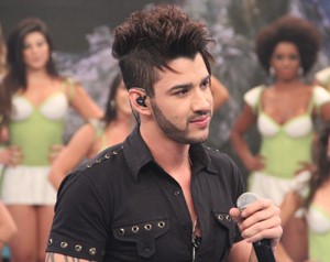 Gusttavo Lima (Foto: Domingão do Faustão / TV Globo)