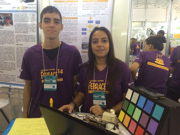 Hallyson Oliveira e Raylle de Nóbrega, 17, dois dos criadores do 'Provision' (Foto: Laura Lewer/ G1)