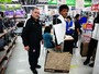 Por que faz isso, Romarinho? Atleta paga mico com idioma no Japão