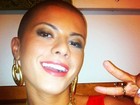 'Virei atração com a minha careca', diz Babi Rossi em programa de rádio