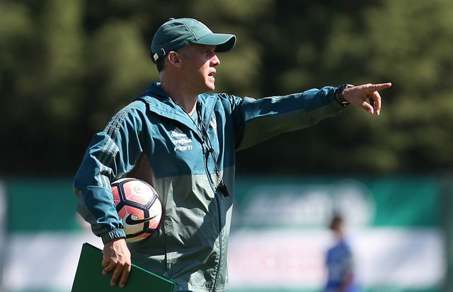 Bola rápida e pelo alto: Palmeiras está ligado nos efeitos da altitude na Bolívia