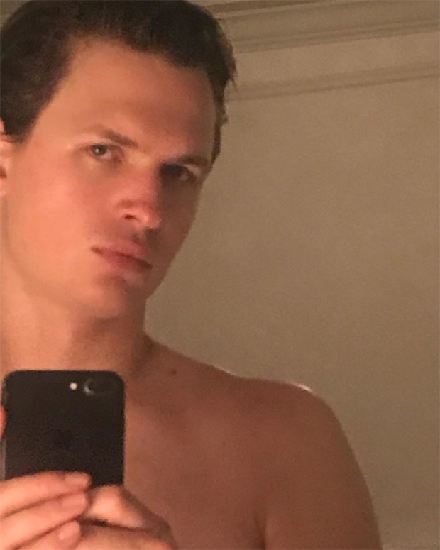 Ansel Elgort (Foto: Reprodução / Instagram) Ansel Elgort (Foto: Reprodução / Instagram)