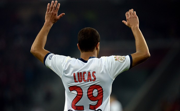 Lucas PSG Lille (Foto: Agência AFP) Lucas PSG Lille (Foto: Agência AFP)