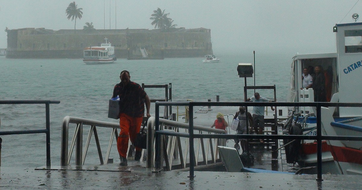 G Travessia Salvador Mar Grande Volta Ap S Dias Parada Por Mau