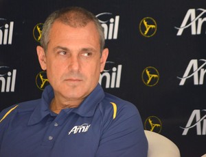 José Roberto Guimarães é técnico do novo time feminino de vôlei de Campinas (Foto: Heitor Esmeriz/Globoesporte.com)