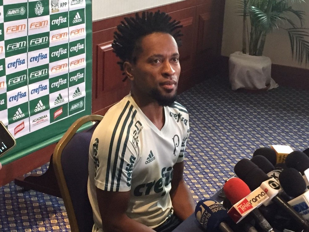  Popstar no Equador, Zé Roberto elogia rival e não revela escalação do Palmeiras