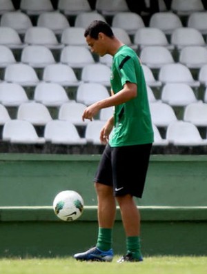 Emerson, zagueiro do Coritiba (Foto: Divulgação/site oficial do Coritiba Foot Ball Club)