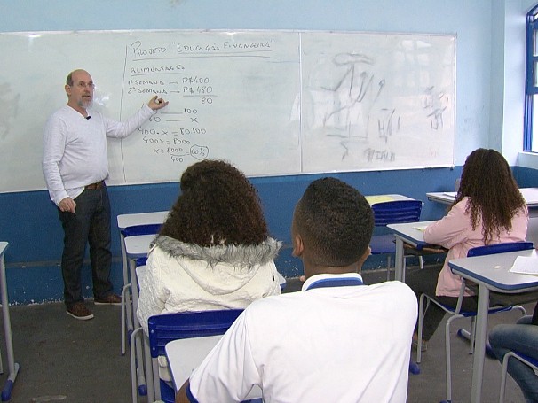 Como Será? aulas de matemática financeira em escola estadual do rio de janeiro (Foto: Globo)