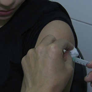 Fantástico mostra se existem riscos na vacina HPV (rede globo)