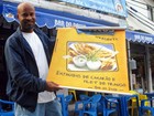 No Chapéu Mangueira, bar ganha prêmio e clientes 'do asfalto'