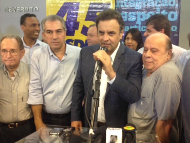 Aécio Neves durante visita a Campo Grande nesta sexta-feira (6) (Foto: Hélder Rafael/G1 MS)