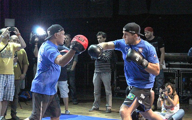 Cigano treino UFC 166 (Foto: Evelyn Rodrigues)
