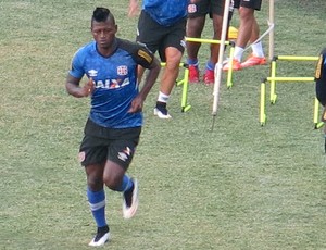 Vasco Riascos treino São Januário (Foto: Edgard Maciel de Sá)
