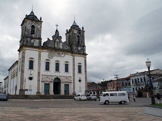 Igreja de Nossa Senhora da Purificação, onde será celebrada a missa para a matriarca dos Veloso. (Foto: Egi Santana/G1)
