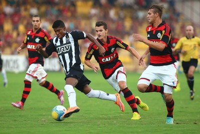 Flamengo x Atlético-MG, Copa São Paulo de Juniores (Foto: Marcos Bezerra / Ag. Estado)