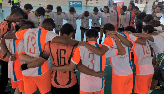 Caic vai à final do handebol dos Jogos Escolares da Juventude (Foto: COB ) Caic vai à final do handebol dos Jogos Escolares da Juventude (Foto: COB )