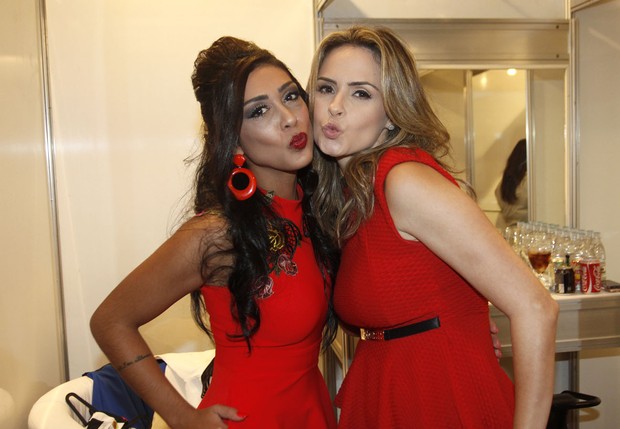 Amanda Djehdian e Ana Paula Renault (Foto: Celso Tavares / Ego) Amanda Djehdian e Ana Paula Renault (Foto: Celso Tavares / Ego)