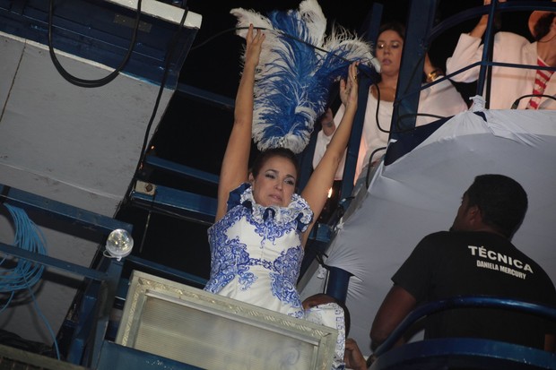 Daniela Mercury no carnaval de Salvador de 2014 (Foto: Wallace Barbosas e Vinicios Eduardo / Agnews)