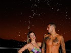 Ex-BBBs Aline e Fernando posam juntos no clima de Dia dos Namorados: 'Lua de mel será para sempre'