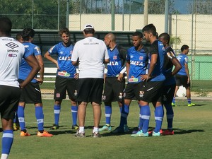 joel vasco elenco treino (Foto: Edgard Maciel de Sá)