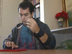 Estudantes desenvolvem aplicativo para surdo em Campinas (Foto: Reprodução / EPTV)