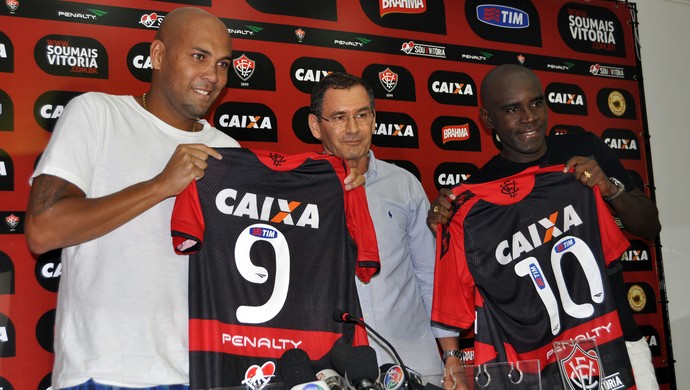 Hugo e Souza; Vitória (Foto: Divulgação/EC Vitória) Hugo e Souza; Vitória (Foto: Divulgação/EC Vitória)