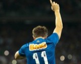 Cruzeiro derrota Grêmio e amplia a folga na ponta (GUSTAVO THEZA/BRAZIL PHOTO PRESS/Agência Estado)