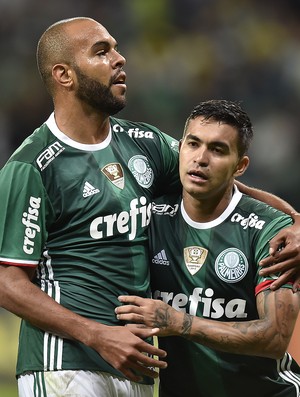 Trio do Palmeiras não funcionou, diz comentarista, que destaca Alecsandro