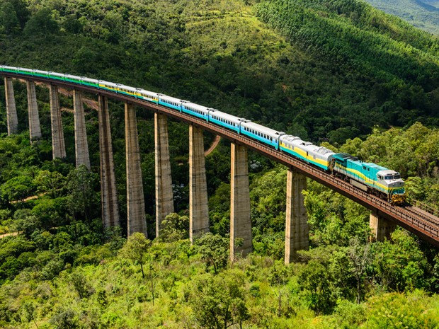 Trem Vitória-Minas foi reestruturado e ganhou vagões novos (Foto: Divulgação/Vale)