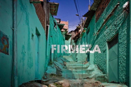 Grupo de artistas urbanos da Espanha cria intervenção na favela da Brasilândia, em São Paulo (Foto: Boa Mistura)