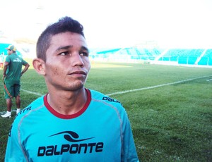 Luís Jorge foi contrato junto ao Viana após se tornar destaque no Estadual 2012 (Foto: Afonso Diniz/Globoesporte.com)