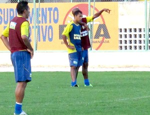 André Cassaco no treino do Horizonte (Foto: Daniel Romeu / Globoesporte.com)