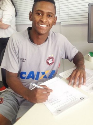 Júnior Barros Atlético-PR (Foto: Reprodução/ Instagram)