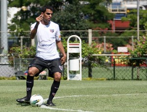 Maicon treino São Paulo (Foto: Anderson Rodrigues/Globoesporte.com)