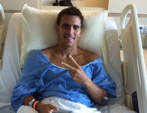 Em recuperação, Mouche volta a São Paulo após período na Argentina