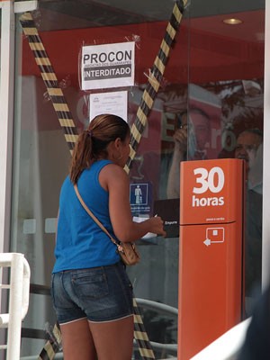 Agência do Itaú foi fechada nesta quarta em Jaboatão (Foto: Divulgação / Procon Jaboatão)
