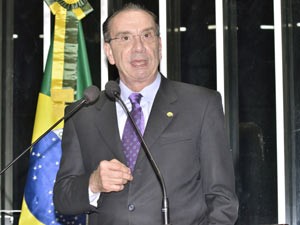 O senador Aloysio Nunes Ferreira (PSDB-SP) durante discurso no plenário do Senado (Foto: Agência Senado)