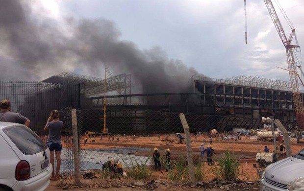 Incêndio na Arena Pantanal (Foto: Caíque Loureiro/Arquivo Pessoal)