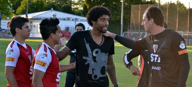 Dante visita treino São Paulo ceni, jadson, osvaldo (Foto: Site Oficial/Saopaulofc.net)