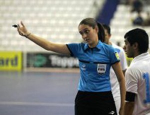 Renata Leite, árbitra de futsal (Foto: Zerosa Filho/CBFS)