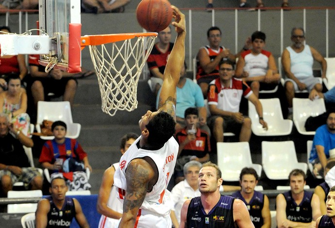 jogo basquete Flamengo e Mogi das Cruzes NBB (Foto: Alexandre Vidal / Fla Imagem)