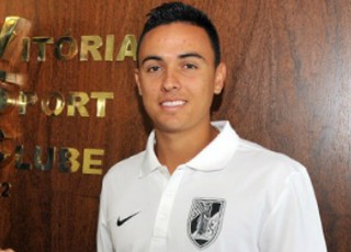 Montoya chega ao Vitória de Guimarães (Foto: Divulgação / Vitória de Guimarães)