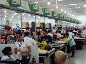 Para participar, é necessário fazer as suas compras em um dos supermercados da rede (Foto: Divulgação) Para participar, é necessário fazer as suas compras em um dos supermercados da rede (Foto: Divulgação)