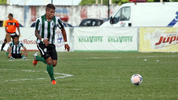 Júnior Urso durante a vitória do Coritiba sobre o Cianorte (Foto: Raphael Brauhardt / Divulgação Coritiba)