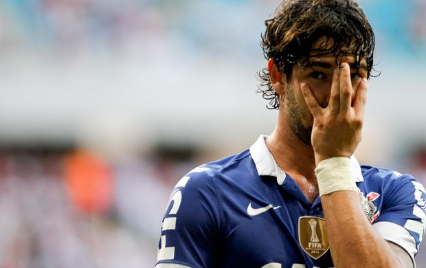 Pato gol Corinthians (Foto: Rodrigo Coca / Ag. Estado)