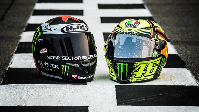 Capacetes de Jorge Lorenzo e Valentino Rossi, que decidem o título da MotoGP (Foto: Divulgação)