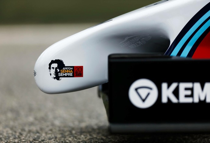 Logo de Ayrton Senna Sempre no bico da Williams FW36 (Foto: Divulgação)